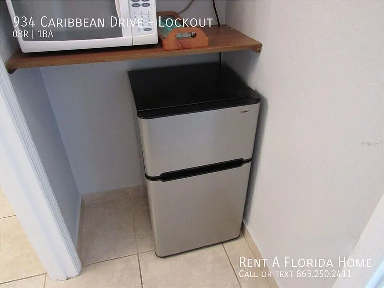 934 Caribbean Dr #LOCKOUT — Photo 6