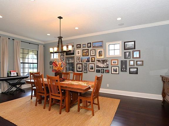 4th image of 813 Delaney Park Dr