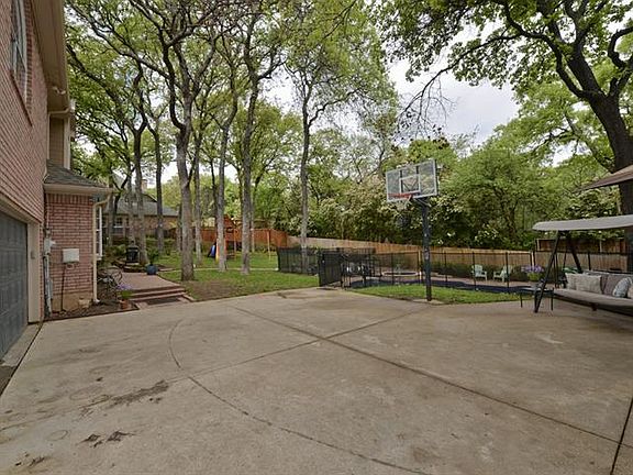 5th image of 3104 Joyce Way
