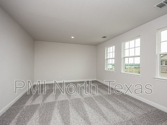 2nd image of 3006 Camellia St