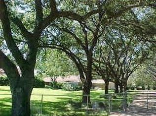 310 W Alkire Lake Dr, Sugar Land, TX 77478