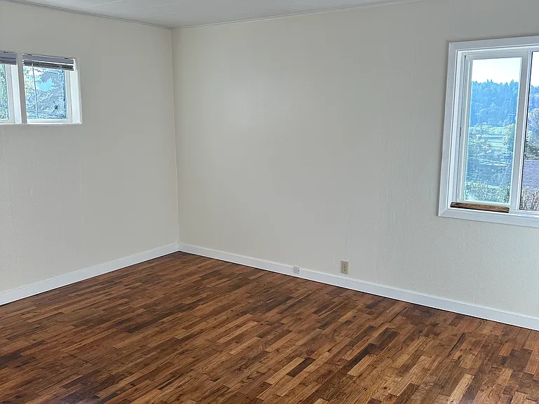1610 Cowlitz Way — Photo 5