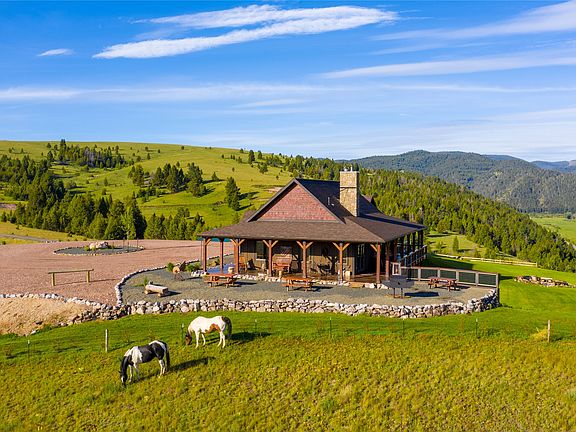 4th image of 31 Braach Ranch Ln