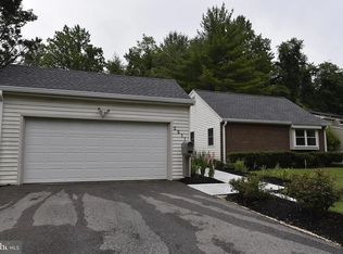 2211 Penfield Ln, Bowie, MD 20716