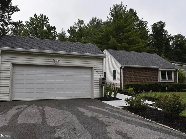 2211 Penfield Ln, Bowie, MD 20716