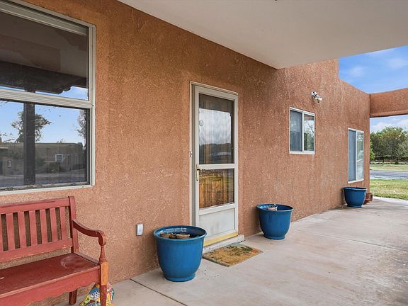 4th image of 378 Debonair Dr