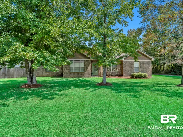 42360 Pine Grove Rd, Bay Minette, AL 36507