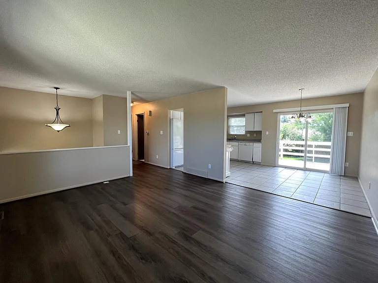 743 Boltz Dr — Photo 1