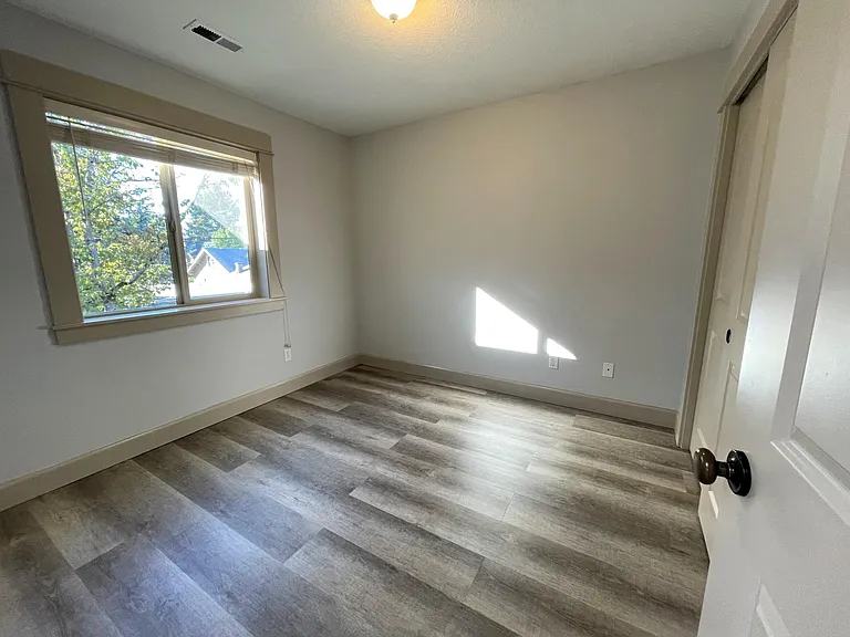 5603 NE 30th Ave — Photo 20