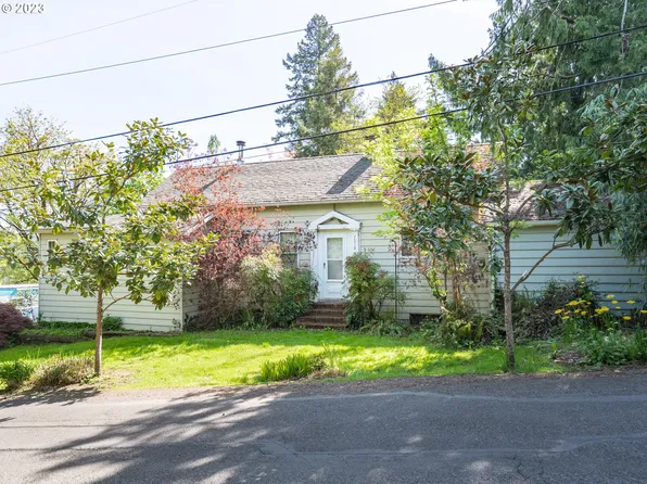 7018 SE 127th Ave, Portland, OR 97236