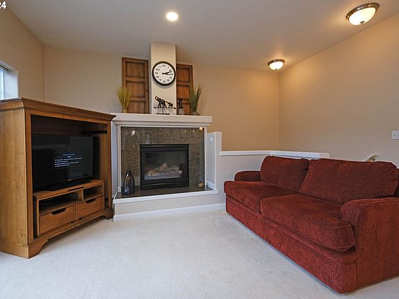 3rd image of 15130 SW Mallard Dr Unit 203