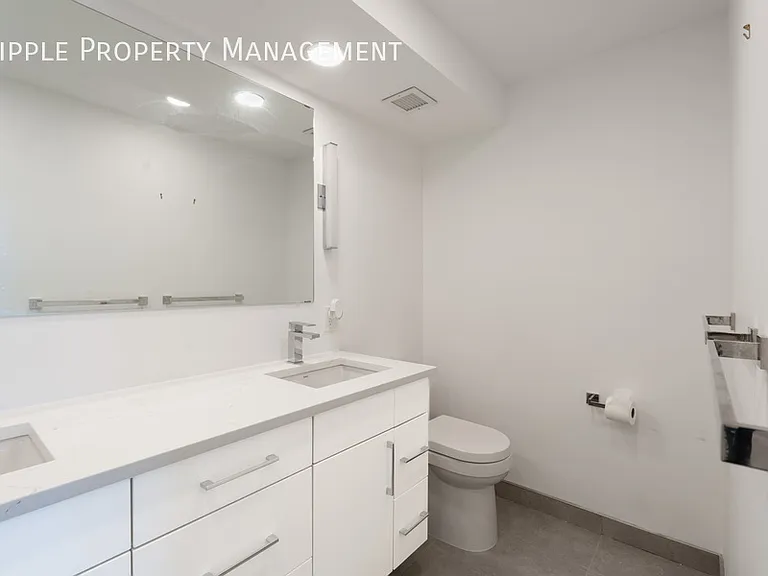 300 Meredith Rd NE #501 — Photo 12