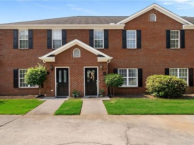 414 Manor Way, Cartersville, GA, 30120
