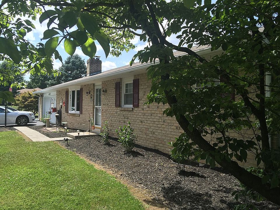 1st image of 19 Sandy Dr