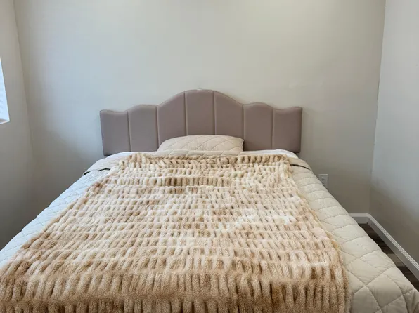 3739 Jewell St #3, San Diego, CA 92109