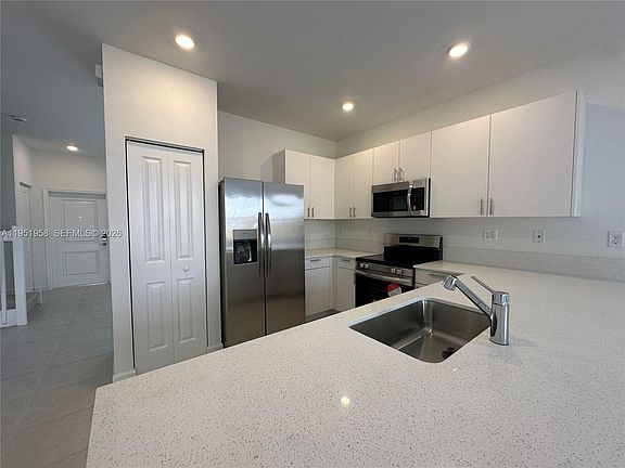 5th image of 29229 SW 162nd Ct