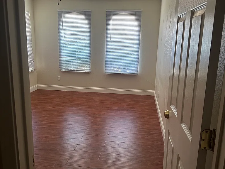 8910 Glacier Point Dr #3 — Photo 6