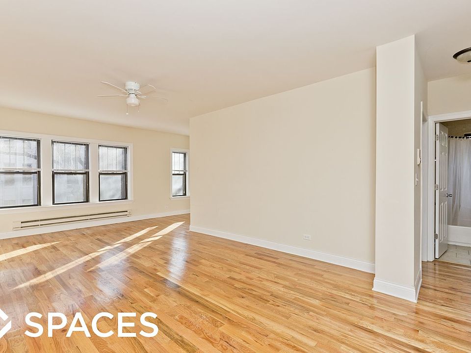 1st image of 622 W Cornelia Ave #S2a