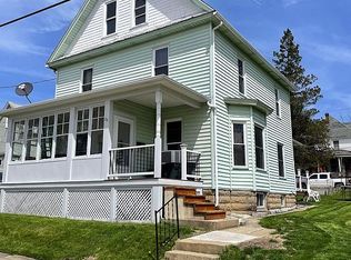 28 Glenwood St, Warren, PA 16365