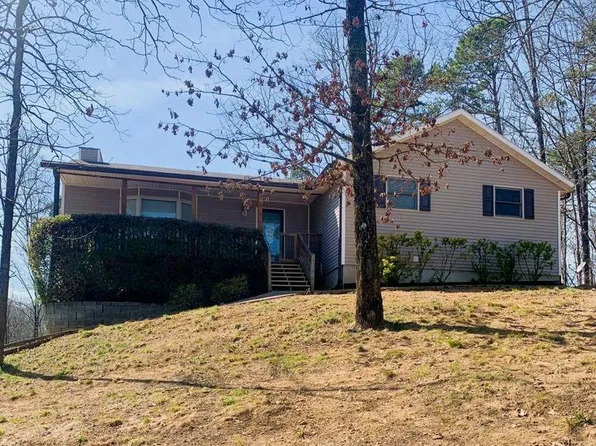 207 Laurel Dr NE, Calhoun, GA 30701