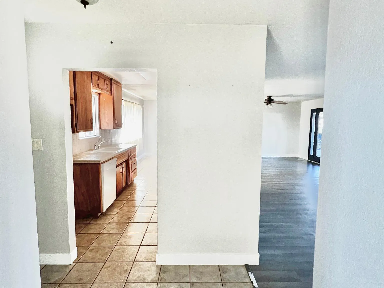 3 bed, 1528 sqft, $2,600 — Photo 4
