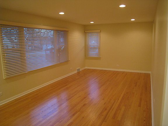 2nd image of 203 Harvey Ave