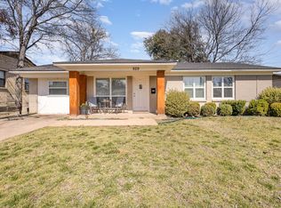 929 Bluewood Dr, Dallas, TX 75232