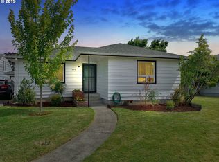 2702 Dover St, Longview, WA 98632