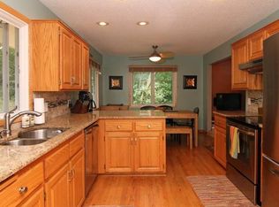 6451 Kurtz Ln, Eden Prairie, MN 55346