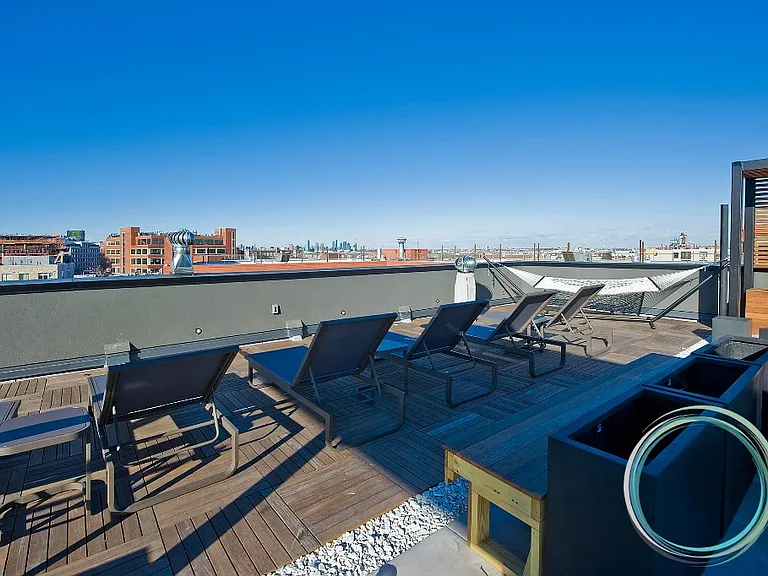 965 Willoughby Ave #5F — Photo 10