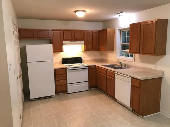137 Primrose Ln APT B, Lynchburg, VA 24501