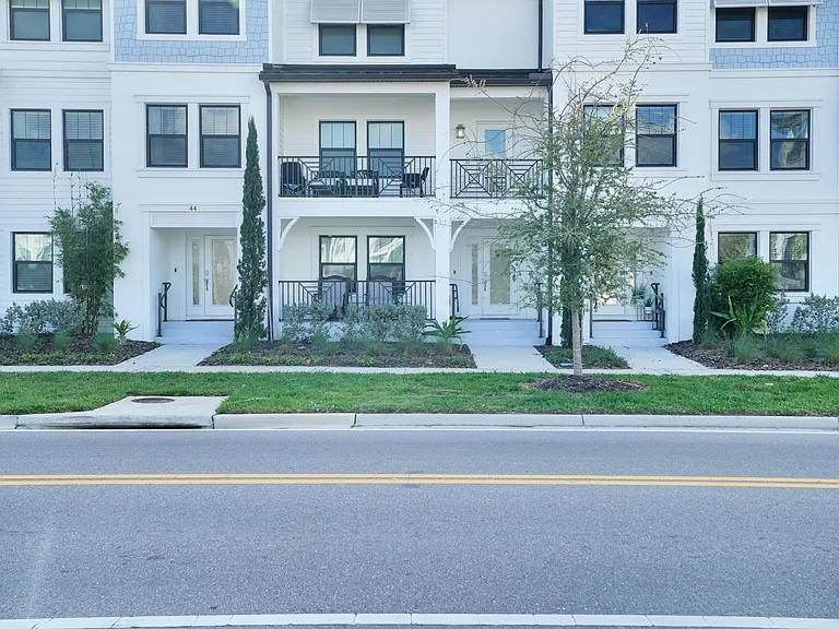 5351 Bridge St — Photo 5