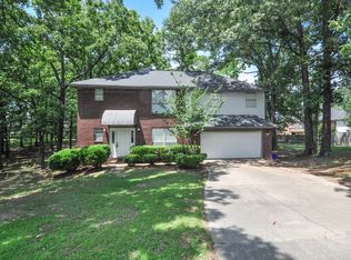 17 Canadian Cv, Maumelle, AR 72113