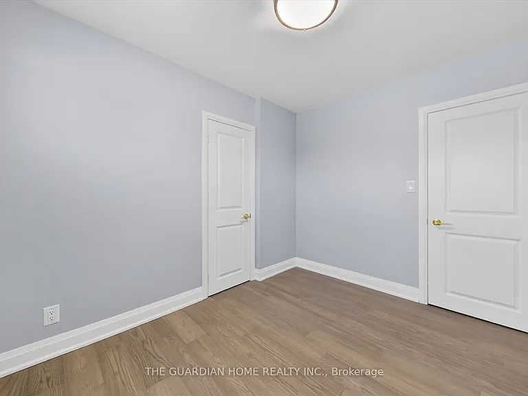 64 Gatineau St #MAIN FL — Photo 14