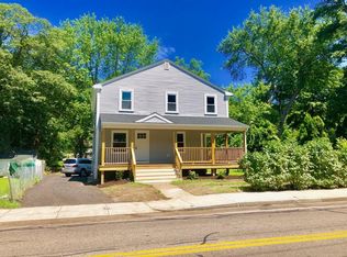 192 Maple St, Attleboro, MA 02703