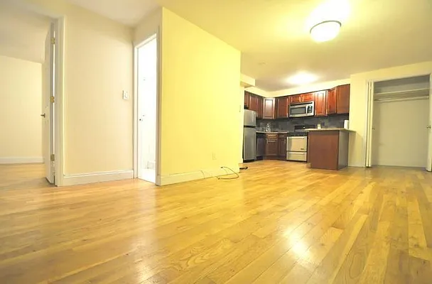 Rented by FirstService Realty (legacy) | media 10