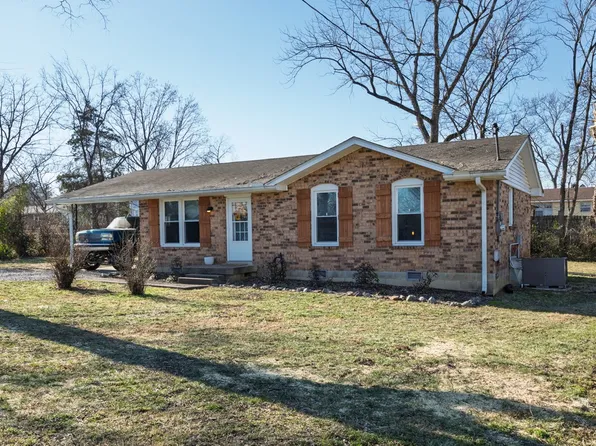 139 Laurel Ct, Hendersonville, TN 37075