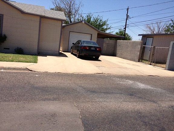 3rd image of 611 E 35th St