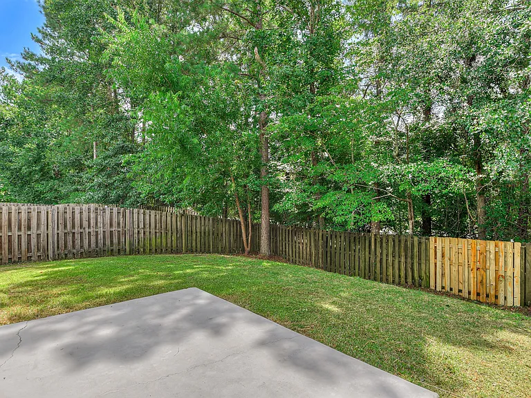 1913 Kenlock Dr — Photo 33