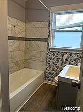 3rd image of 9220 Rutherford St