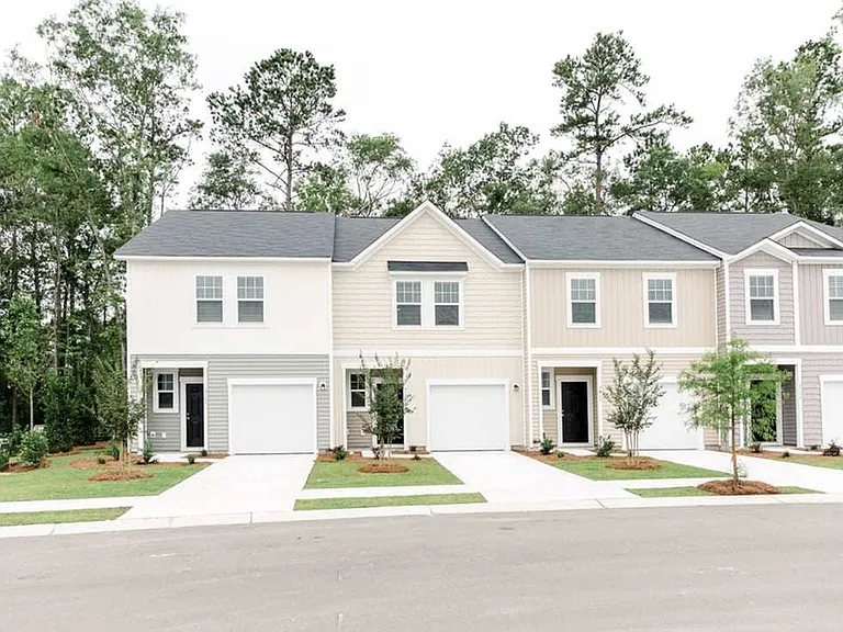 Welcome to Covey Homes Wescott - Townhomes Now Leasing in Summerville, SC