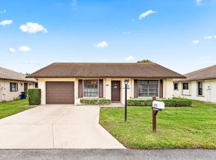 6256 Red Cedar Cir, Greenacres, FL 33463