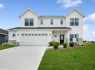 8973 Belmont Woods Blvd, Fort Wayne, IN 46835