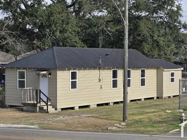 4213 River Rd, Westwego, LA 70094