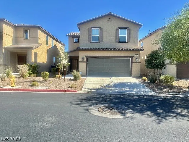 3 bed, 2.5 bath, 1790 sqft, $1,995 — Photo 1