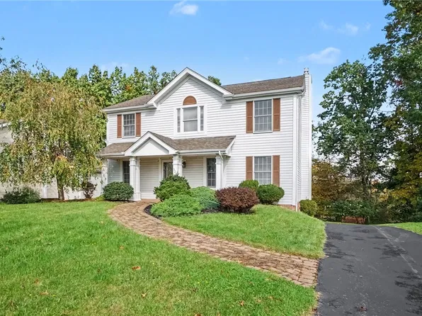 324 Haldeman Dr, Cranberry Township, PA 16066