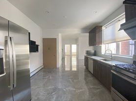 302 Marine Ave, Brooklyn, NY