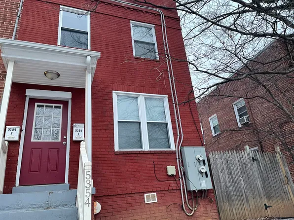 5354 Ames St NE APT 2, Washington, DC 20019