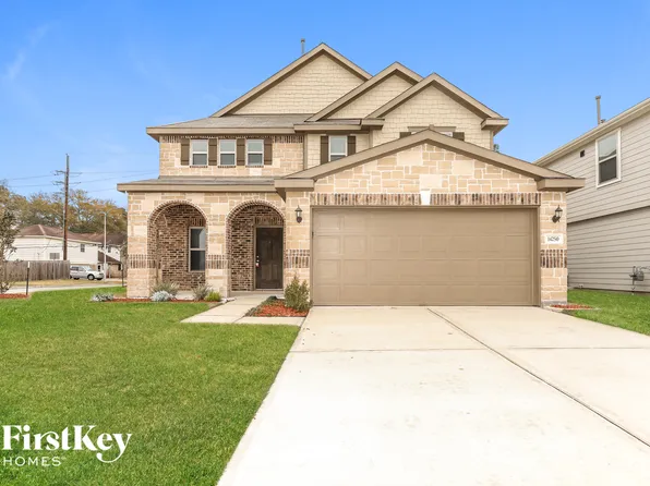 14250 Persimmon Woods Dr, Houston, TX 77068