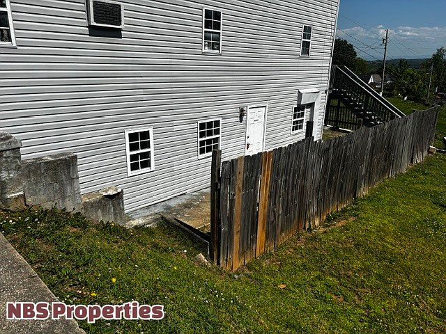 1st image of 308 W 5th Ave #4-1
